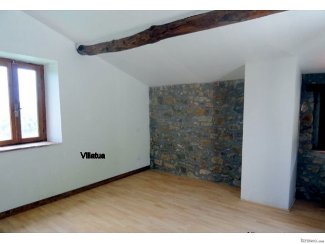 Country/farmhouse - For Sale - North of..