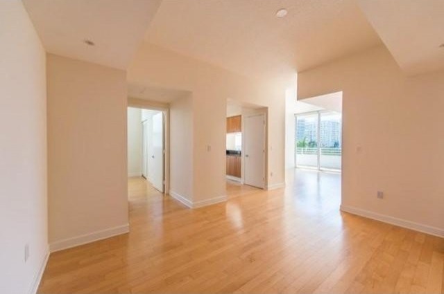 3 bedroom Flat For Sale: 5970 INDIAN.. - 2