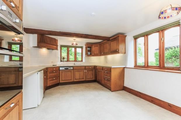 Oak Lodge, Trellech Cross, Trelleck.. - 2