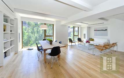 3 bedroom Apartment For Sale: 50..