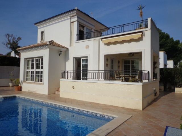 Detached for sale 369.500 € Costa..