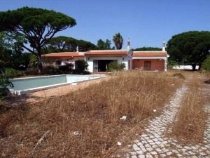Te Koop: Bouwkavel In Centraal Algarve..