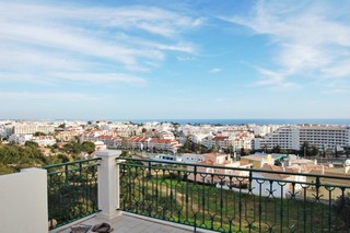 3 (2+1) Bedroom apartment with..