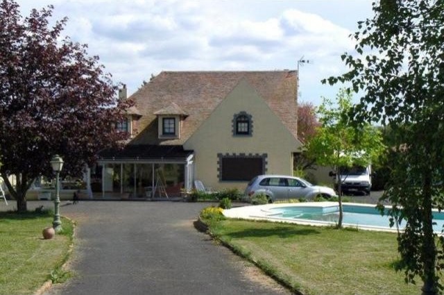 4 bedroom Villa For Sale: 86360.. - 2