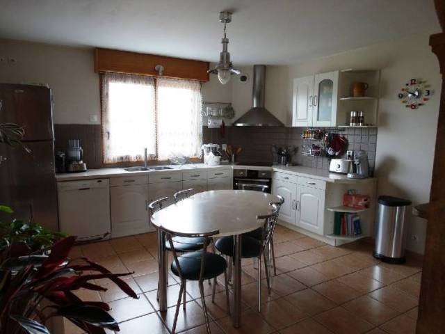Superb Detached Family Home - 2