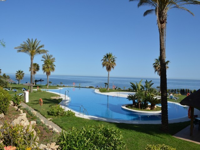 PENTHOUSE FOR SALE IN CALAHONDA - 2