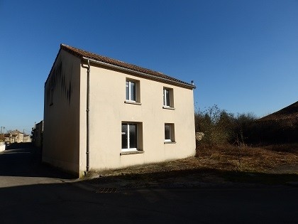 Village house to renovate - 2