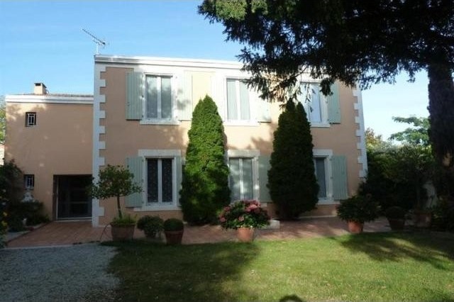 3 bedroom Town House For Sale: 17000 LA..