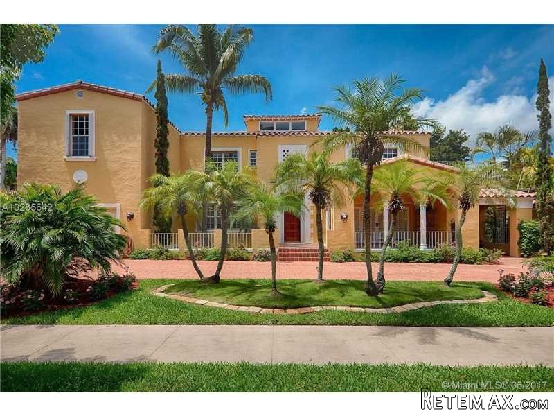 5 bedroom House For Sale: 1215 Alhambra..