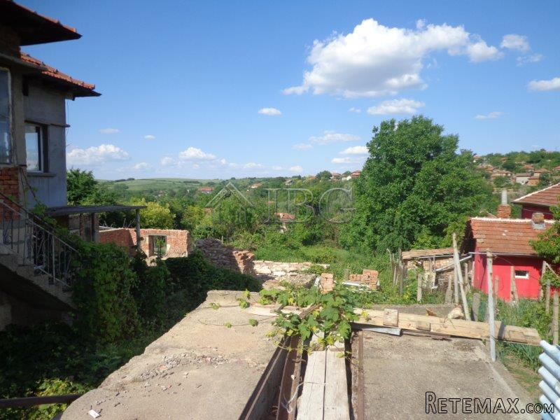 House with panoramic views and large.. - 2