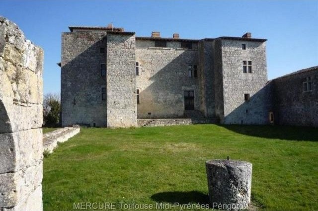 6 bedroom Castle For Sale: 32000 GERS - 2