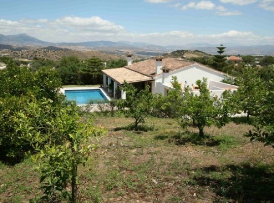 Beautiful finca in Coin, just a few..
