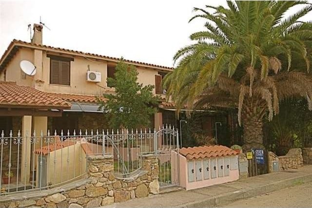 2 Bedrooms - Apartment - For Sale
