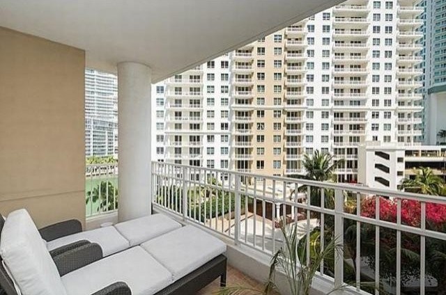 2 bedroom Flat For Sale: 701 BRICKELL.. - 2