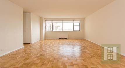 1 bedroom Apartment For Sale: 2500.. - 2