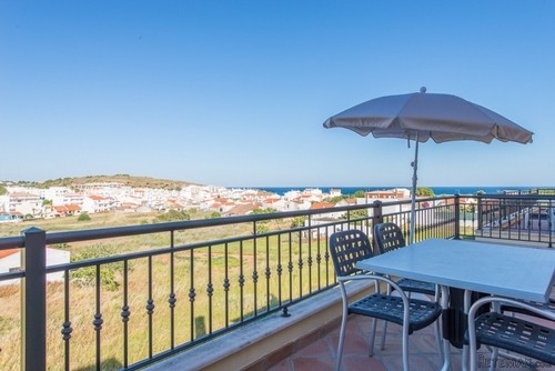 Immaculately maintained two bedroom.. - 2