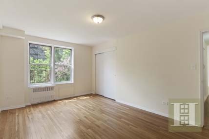 1 bedroom Apartment For Sale: 5425.. - 2