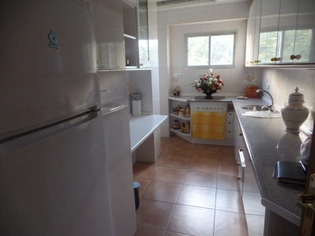 Apartment - BARGAIN PRICE!! Fantastic..