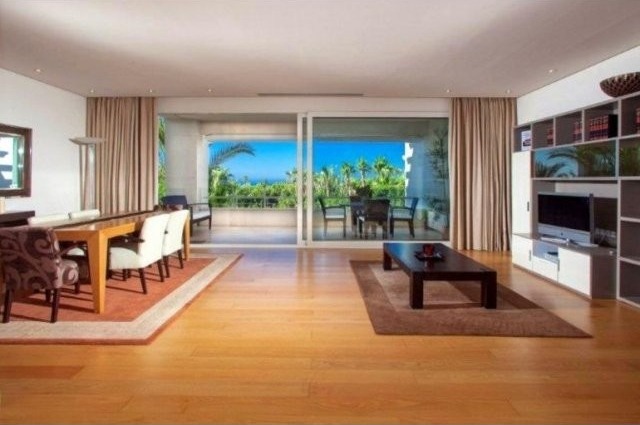 Superb 3 Bedroom Sea View Apartment in.. - 2