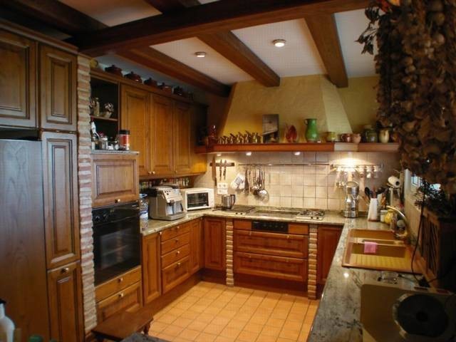 Villa - Strategically situated in the.. - 2