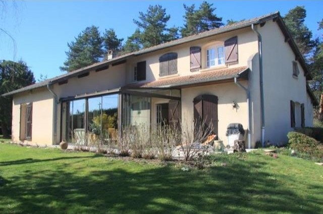 4 bedroom Villa For Sale: 63920..