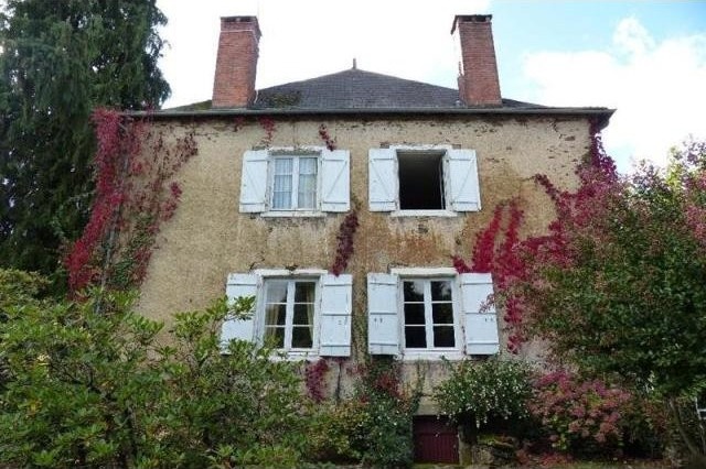 4 bedroom Village House For Sale: 19230.. - 2