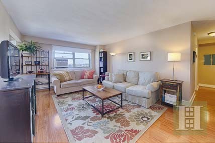 1 bedroom Apartment For Sale: 175 ADAMS..