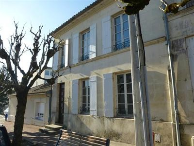 3 Bedrooms - House - Poitou-Charentes -..