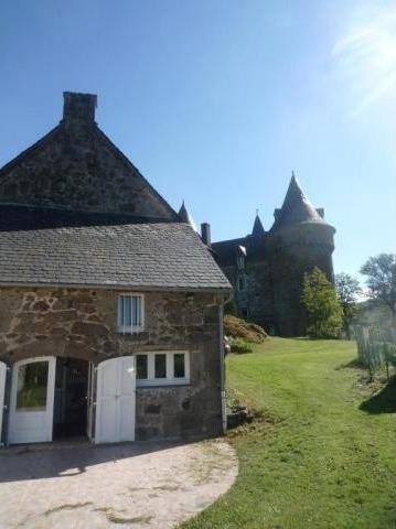 5 bedroom Castle For Sale: 15140 SALERS - 2