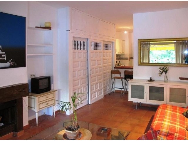 Apartment - Studio. • 40 m2 diaphanous d.. - 2