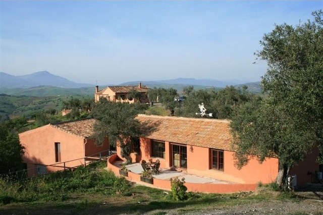 Villa - An absolutely stunning and..