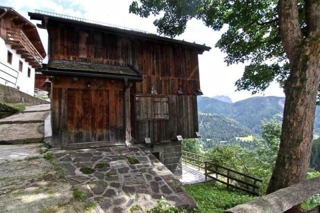 2 bedroom Chalet For Sale: Moè di.. - 2