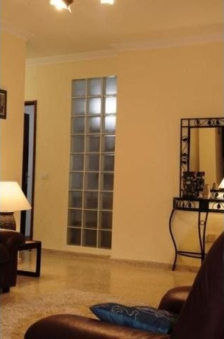 3 bedroom Apartment property for sale..