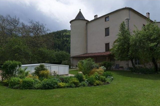 Pyrenees Audoises Beautifully Restored..