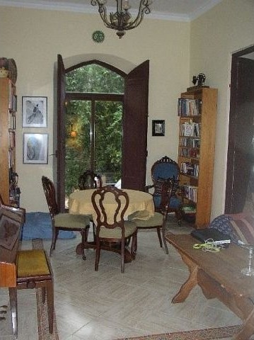 Town House - This substantial former.. - 2