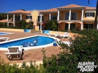 For Sale: Apartment In Central Algarve..