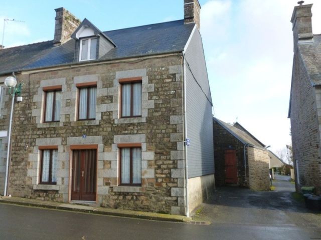Les Loges Marchis: Deux Maisons