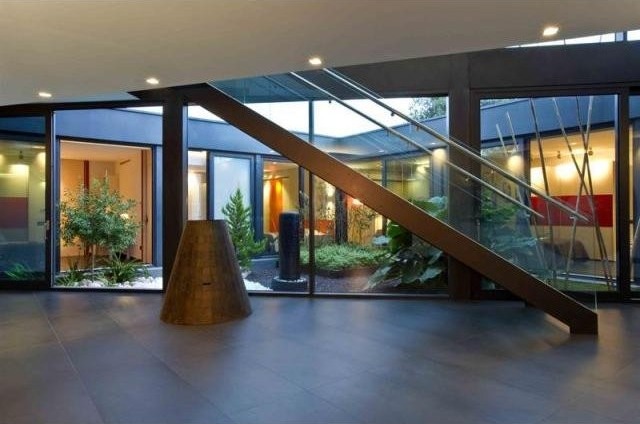 5 bedroom Detached House For Sale:.. - 2