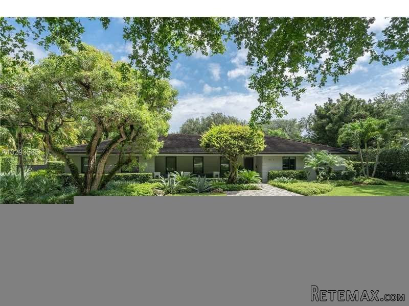 3 bedroom House For Sale: Pinecrest..