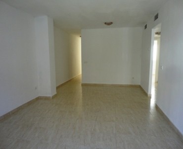 Apartment - 3 bedroom flat with fitted.. - 2