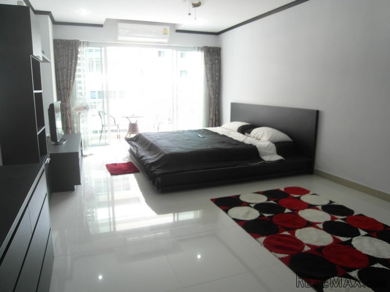 36 sqm studio in low rise Condominium..
