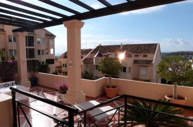 Exceptional Apartment in Nueva Andalucia - 2