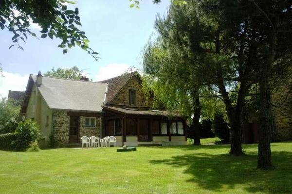 St-Pardoux-Corbier (19) - For sale :..
