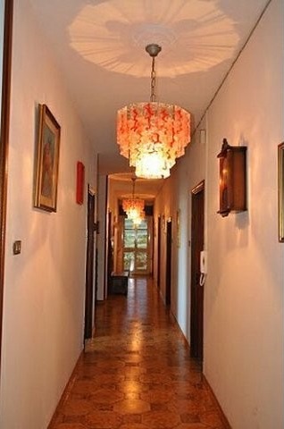 Large villa in a fantastic tourist area.. - 2