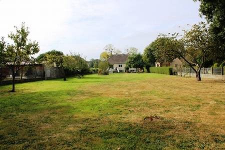 Good Quality House in Coastal Town