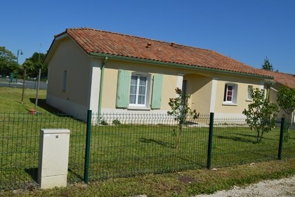 Modern Ruffec property