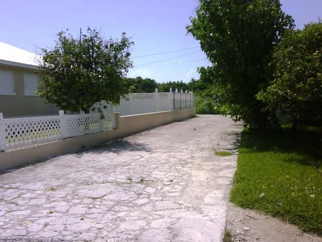 Singlefamilyvacant - This great hilltop.. - 2