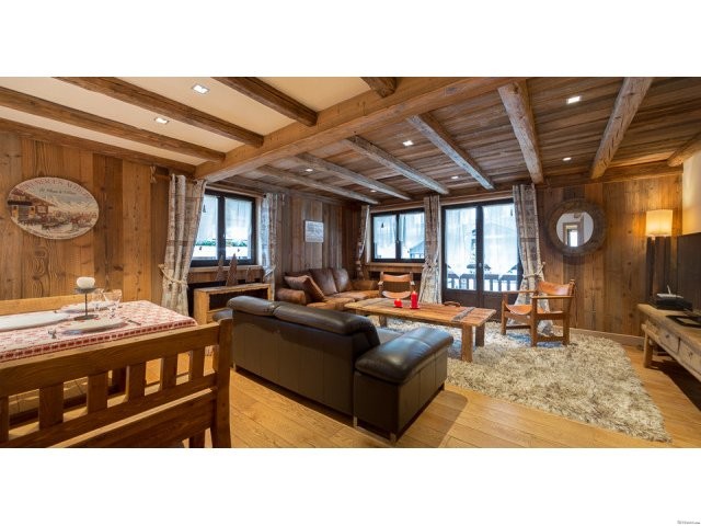A beautiful 3 bed apartment, in a small..