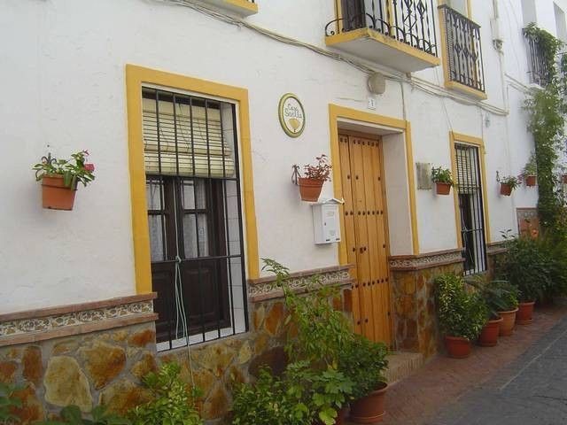 Town House - Traditional Spanish..