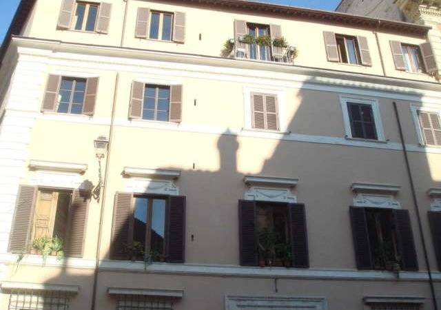 CAMPITELLI, IN SIXTEENTH-CENTURY PALACE